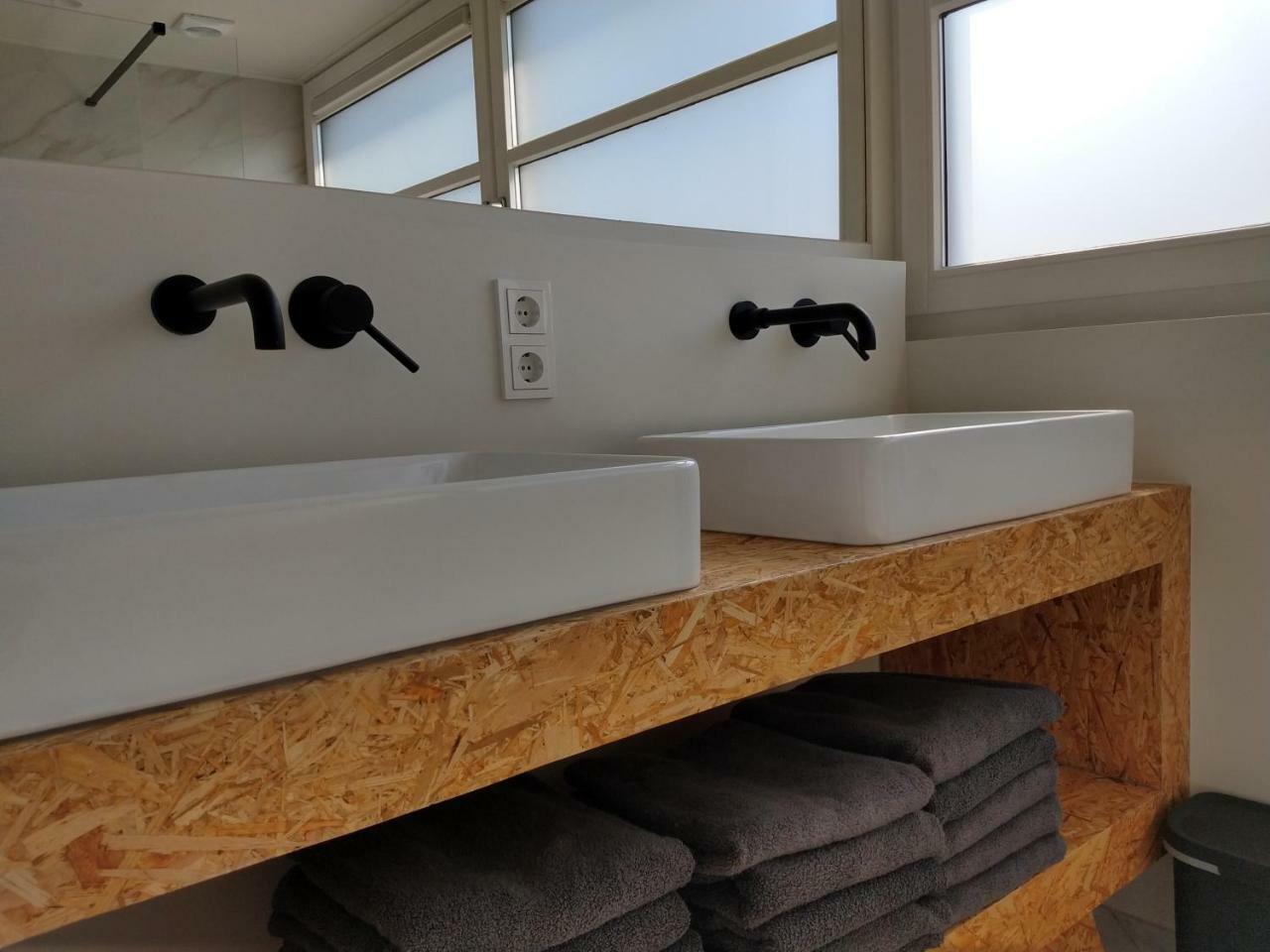 Vikinghuis Bed By The Sea Westkapelle Exterior foto